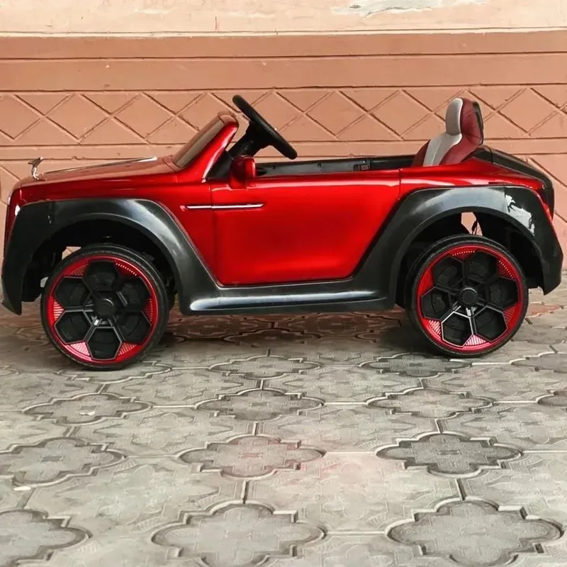 Детская машина Rolls Royce Phantom, электромобиль, новый в упаковке 4x4 3 Детская машина Rolls Royce Phantom, электромобиль, новый в упаковке 4x4 3