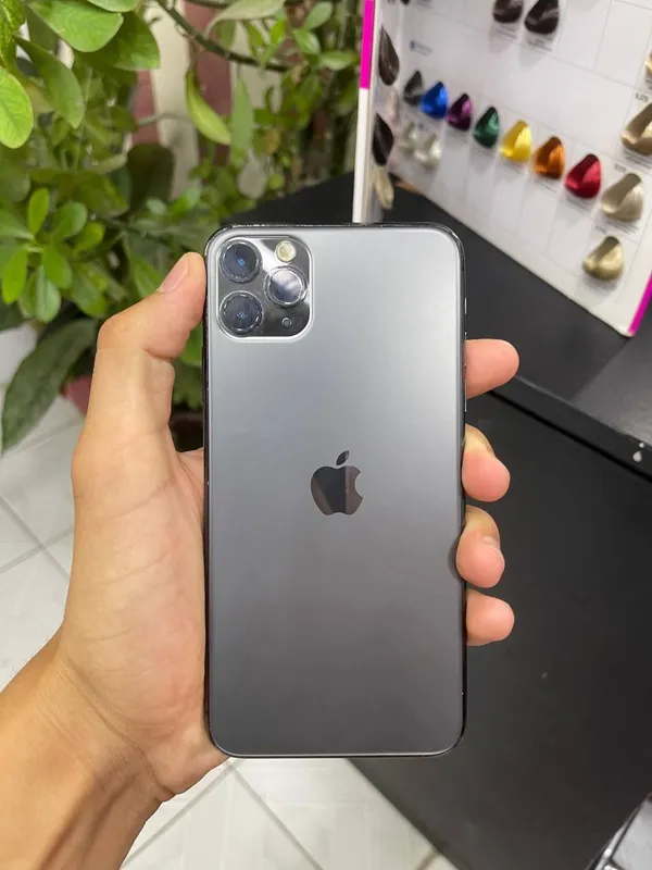 Iphone 11 pro max 64 gb 1 Iphone 11 pro max 64 gb 1