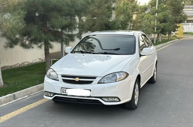 Продам автомобиль Gentra (Lacceti) Elegant 1 Продам автомобиль Gentra (Lacceti) Elegant 1