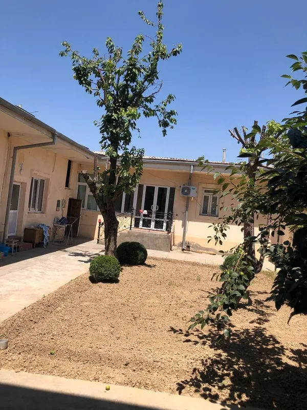Uy sotiladi Shayxontohur tumani shofayiz mahalla 5.2 sotik 3