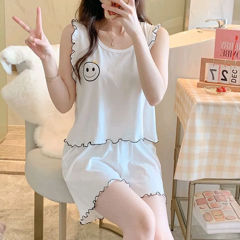 ayollar pijamasi