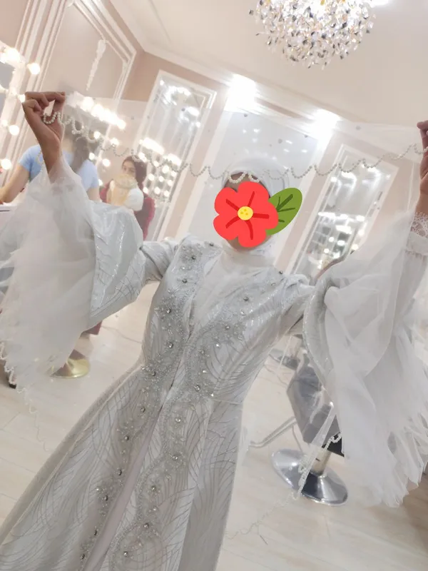 ansambl kelin ko'ylak