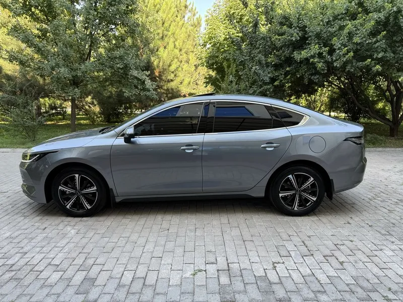 BYD Chazor Avtomobili srochno sotiladi o’zimni nomimda holati ideal 6 BYD Chazor Avtomobili srochno sotiladi o’zimni nomimda holati ideal 6