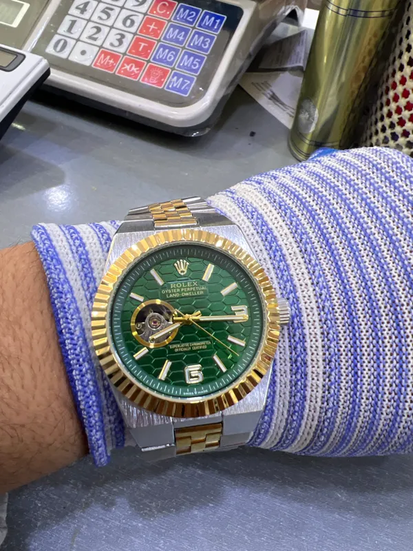 ROLEX Oyster Perpetual Land-Dweller 1 ROLEX Oyster Perpetual Land-Dweller 1