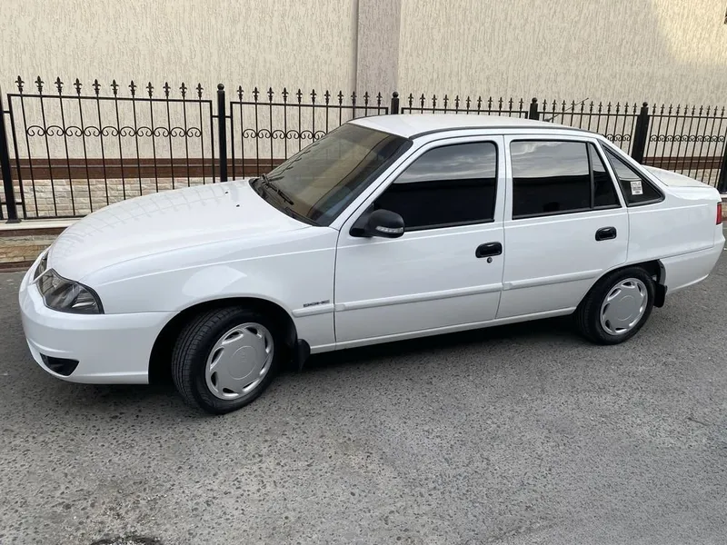 nexia 1.6 lux kodedsoner 2015год 16000km yurgan kraskasi tozza 1 nexia 1.6 lux kodedsoner 2015год 16000km yurgan kraskasi tozza 1