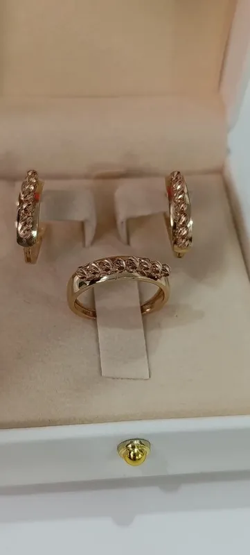 Золотое комплект Christian Dior , проба 585, общий вес 5,85 гр размер — фото 5