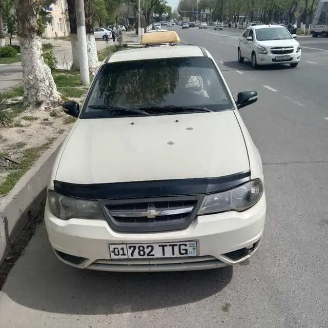 Сдам в аренду нексия 2