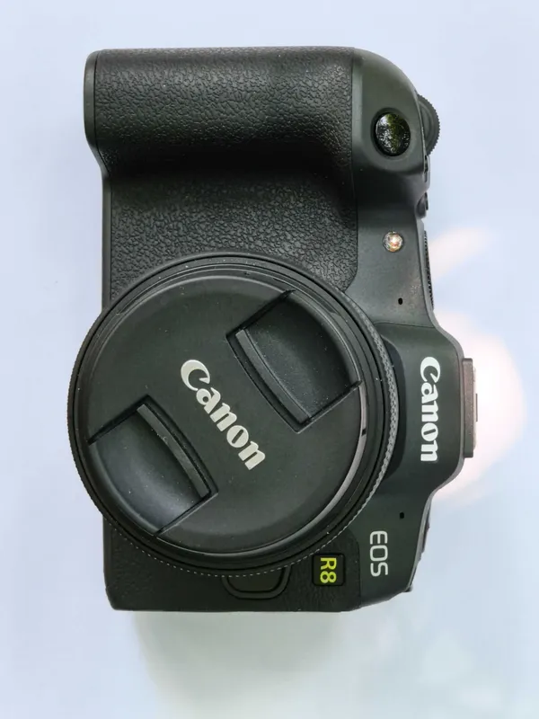 Беззеркальный полнокадровый фотоаппарат Canon R8 + объективы 6 Беззеркальный полнокадровый фотоаппарат Canon R8 + объективы 6