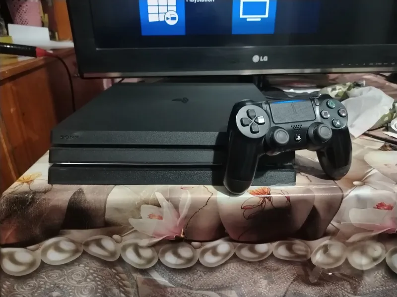 playstation 4 про обменяю.на пс 5 или продам — фото 8