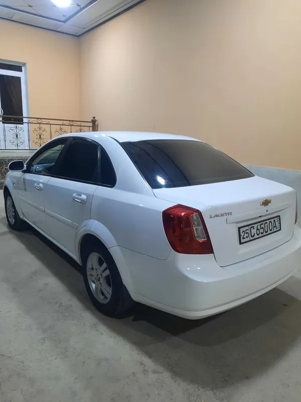 Lacetti chevrolet 8 Lacetti chevrolet 8