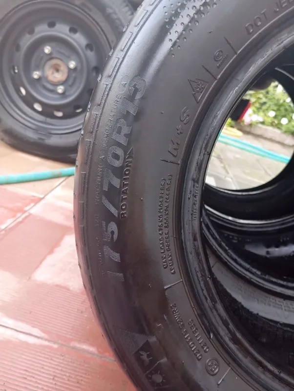 Дамас Авто шина б/у 175/70R13 2