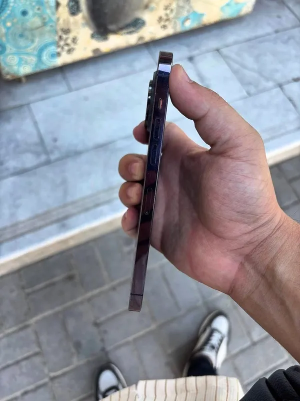Apple iPhone 14 Pro Max 2