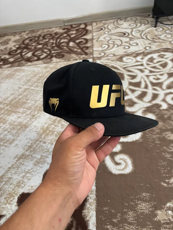 Оригинал футболка и кепка от Venum ufc 3