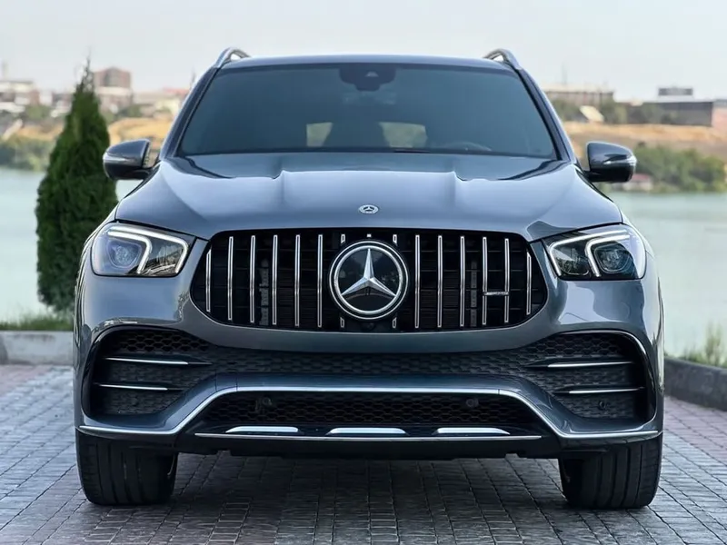 Новый! Mercedes-AMG 53 4MATIC 3 Новый! Mercedes-AMG 53 4MATIC 3