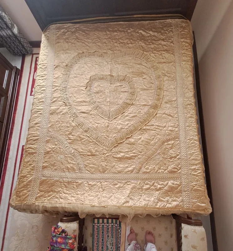 Karavot uchun ko‘rpa. Choyshablar. 3 Karavot uchun ko‘rpa. Choyshablar. 3