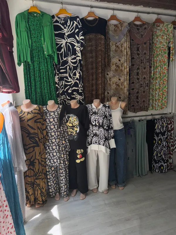 Magazin yopiladi 100 ming 50 mingdan kiyimlar 2