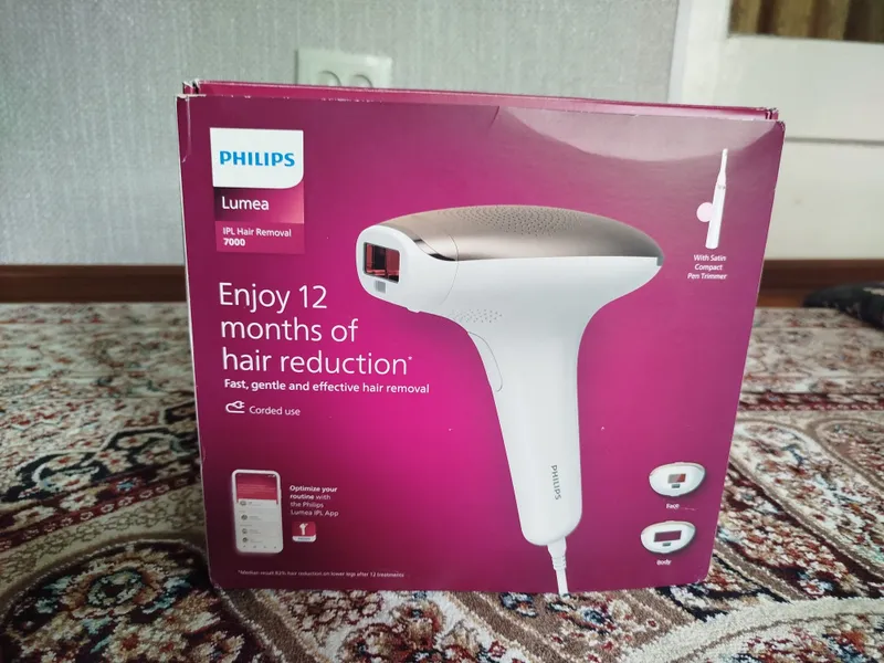 Фотоэпилятор Philips Lumea 7000 series BRI921/00