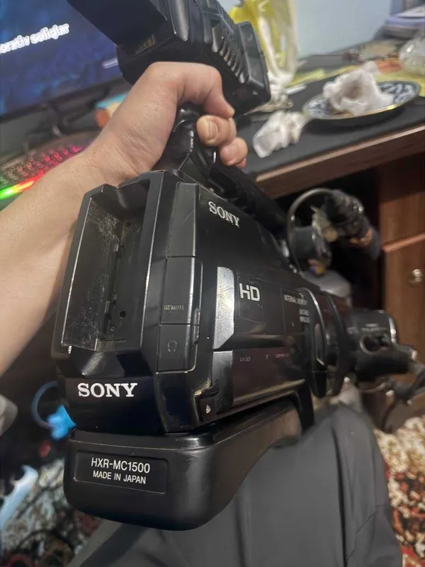 SONY 1500 HD xolati yaxshi — фото 2
