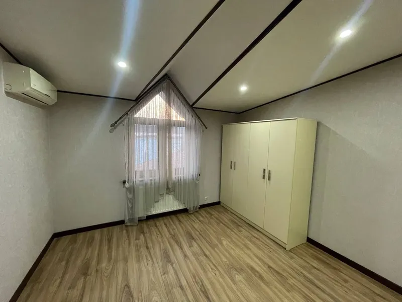 Аренда под офис Евро дом 3 сот 3 уровня 8 комнат 540 м2 — фото 4