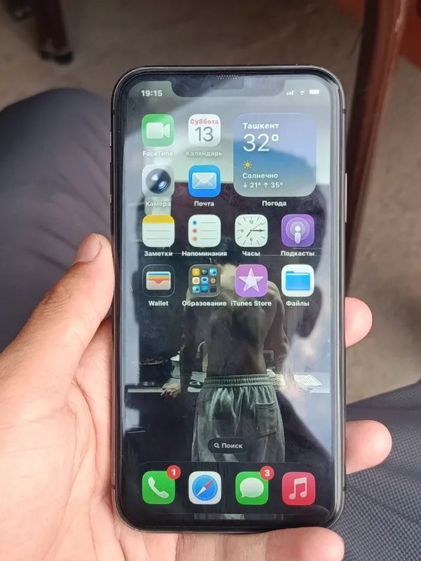 Iphone 11 hotra 64 Yonk 72  narx 230$
