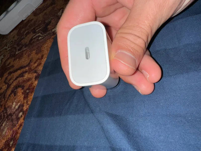 iPhone uchun original Apple 20 Vt quvvatlagich 3
