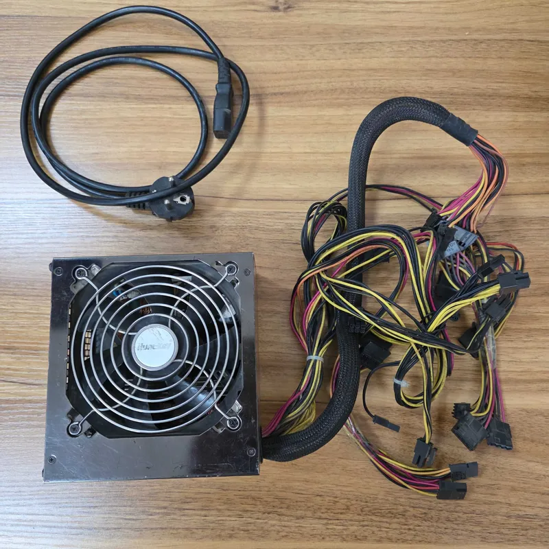 Блок питания Huntkey APFC600, 600W 2