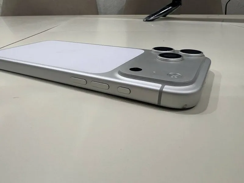 İPhone 17 Pro Max 256 GB 4
