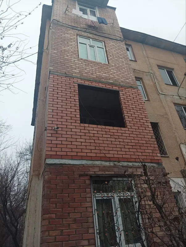 Balkonga g'isht teramiz.Kladka balkon.Керпичная кладка балканов — фото 1