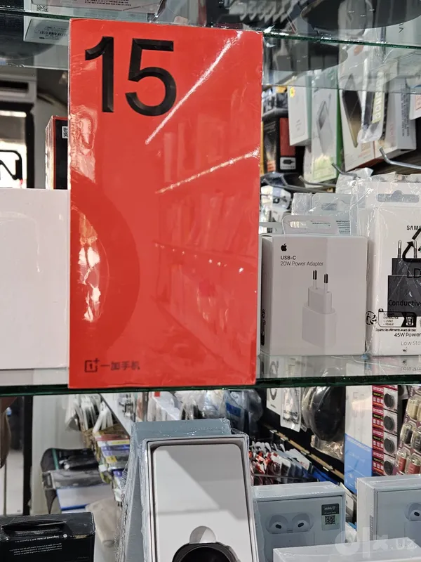 One plus 15 новий 1 One plus 15 новий 1