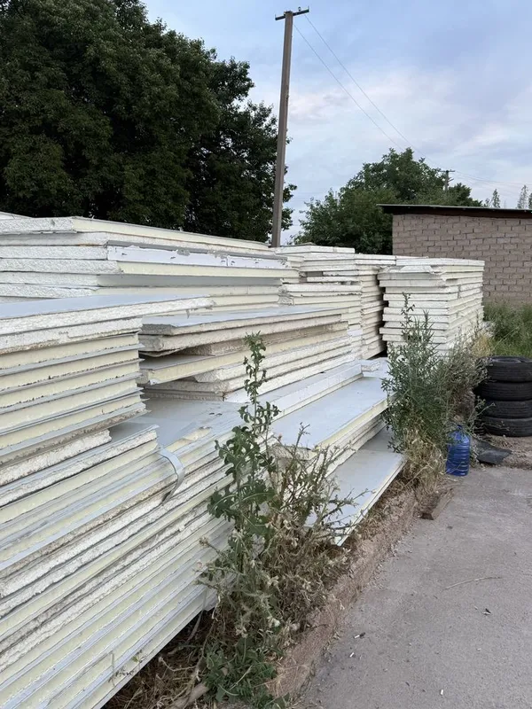 Сэндвич панель Б/у в хорошом состояние в ассортименте — фото 2
