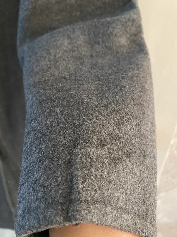 UNIQLO brendining issiq pal’tosi 4