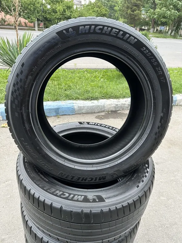 Michelin Pilot Sport 5 225/55 R17 — премиум состояние — фото 4 Michelin Pilot Sport 5 225/55 R17 — премиум состояние — фото 4
