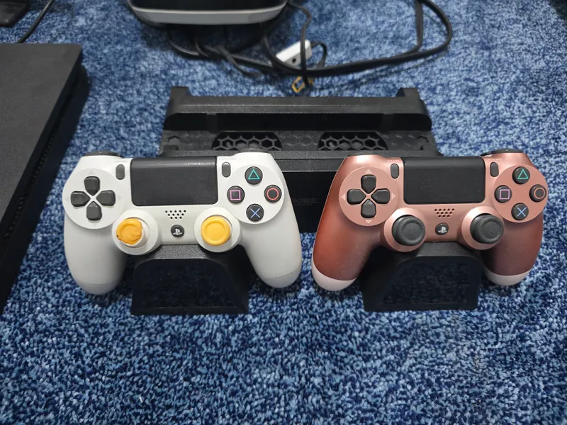 Playstation 4 полный комплект 3 Playstation 4 полный комплект 3