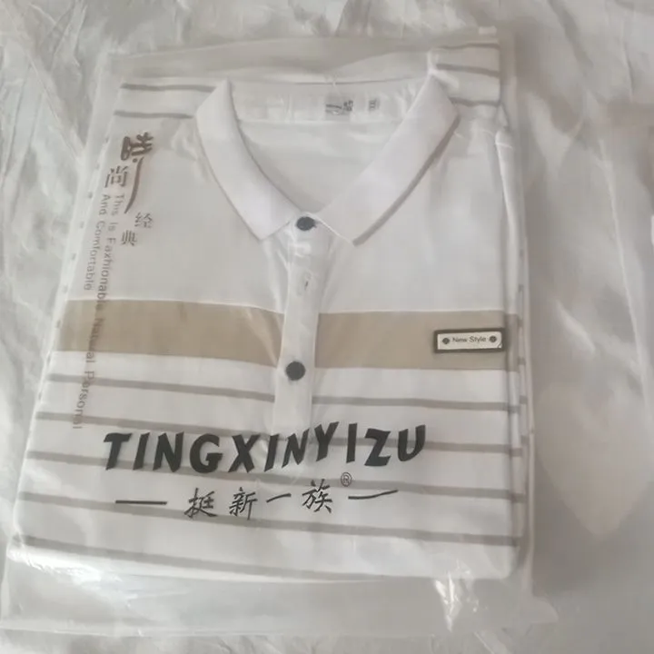 Futbolka sotiladi. O‘lchami XXL. Yangi, kiyilmagan. 2 Futbolka sotiladi. O‘lchami XXL. Yangi, kiyilmagan. 2