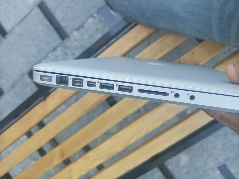 Macbook pro — фото 1