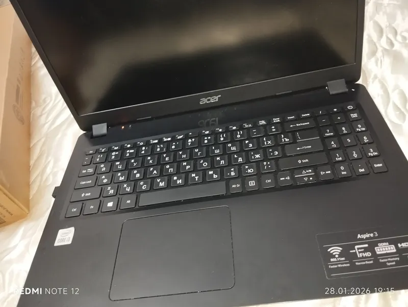 ACER noutbuk 1 ACER noutbuk 1