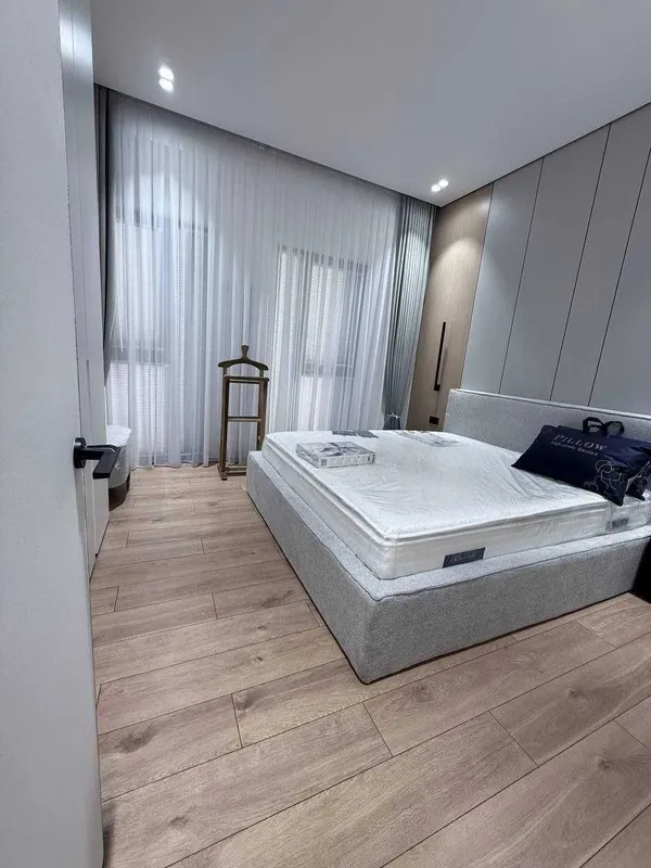 ЖК: Barocco (Ц6 Минор) • 2-комн. • 83 м² • 5 / 10 [2ЮА: 008] — фото 1