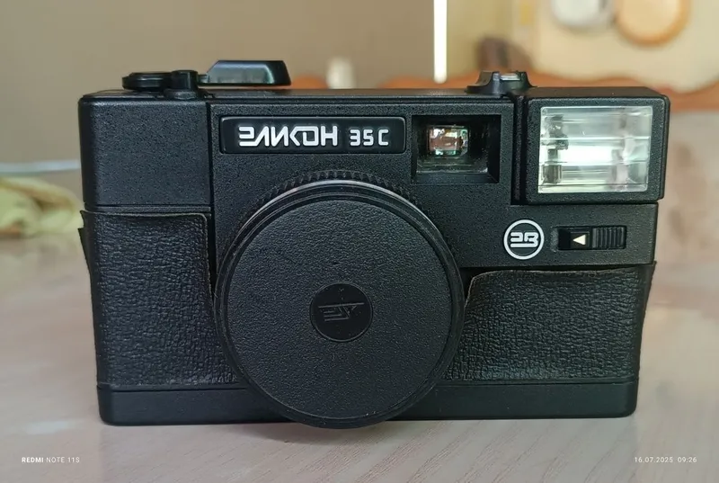 Продаю фотоаппарат Эликон 35 С