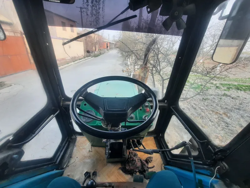 Traktor ttz 80 sotiladi 6 Traktor ttz 80 sotiladi 6