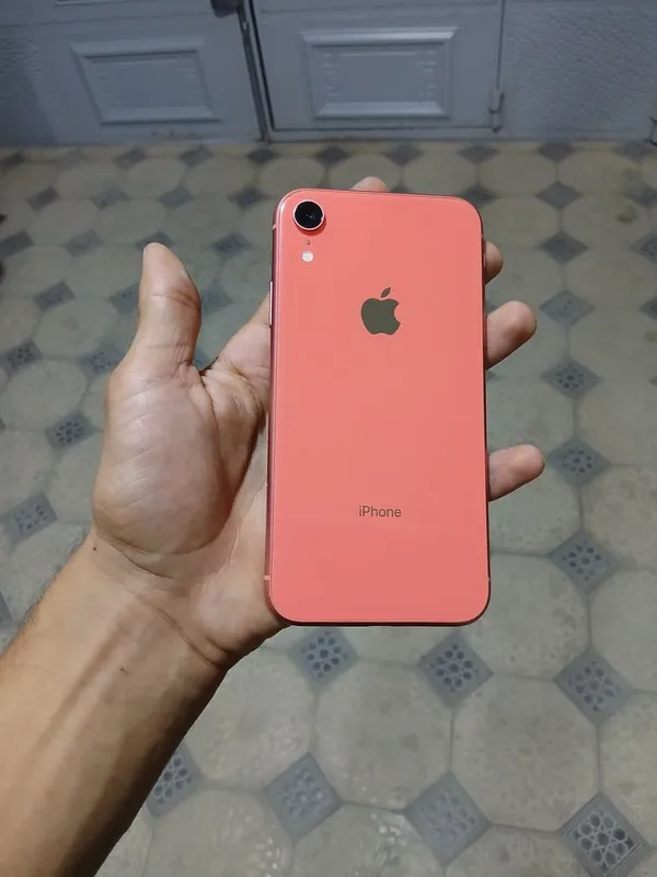 Продаётся iPhone XR 1 Продаётся iPhone XR 1