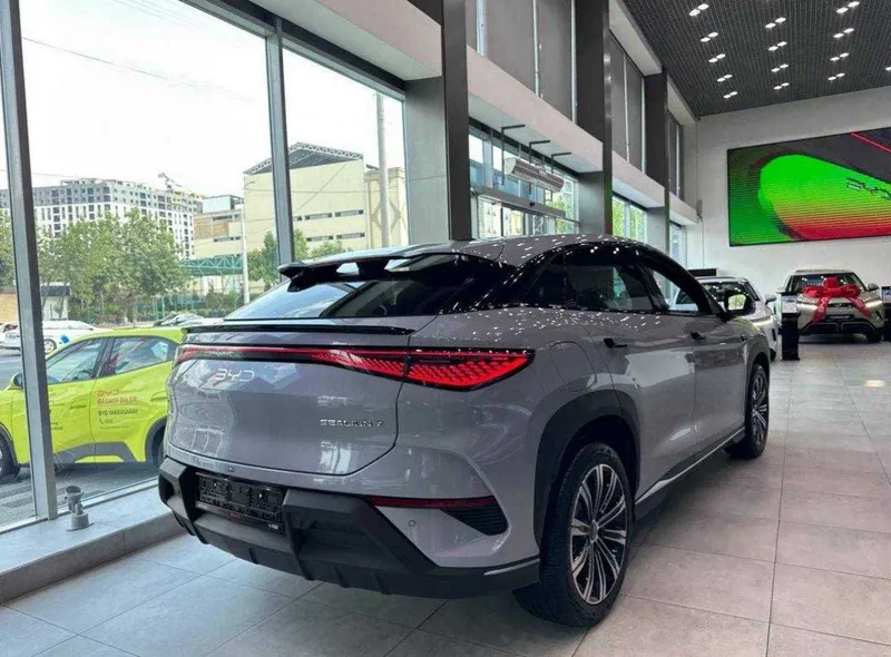 BYD Sealion 07 smart dop 2025