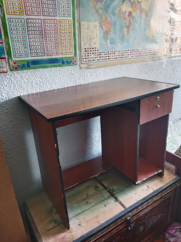 письменный стол 1