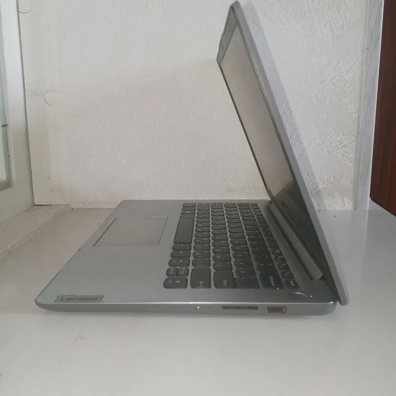 Lenovo IdeaPad Ram:4Gb ,Xotira 128Gb yil-2025 — фото 3