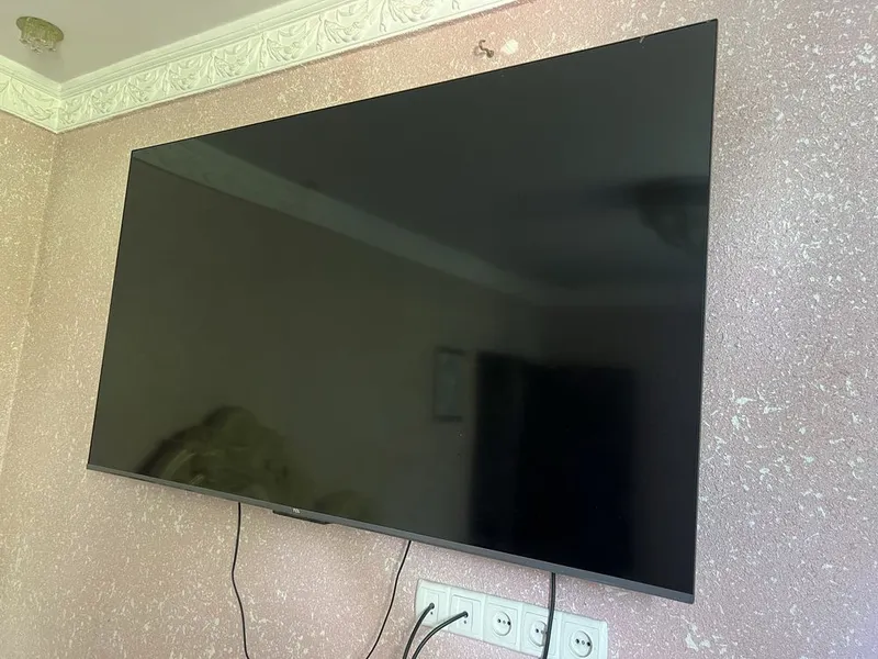 Телевизор на запчасти TCL 65 1 Телевизор на запчасти TCL 65 1