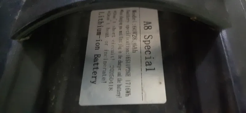 Продаётся скутер Monster Drongo 9 Продаётся скутер Monster Drongo 9