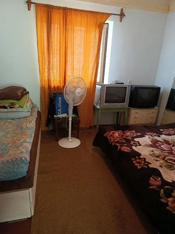 Yangiyo‘lda dala hovli sotiladi, o‘z uyi, katta tomorqa, 6 sotix yer 6 Yangiyo‘lda dala hovli sotiladi, o‘z uyi, katta tomorqa, 6 sotix yer 6
