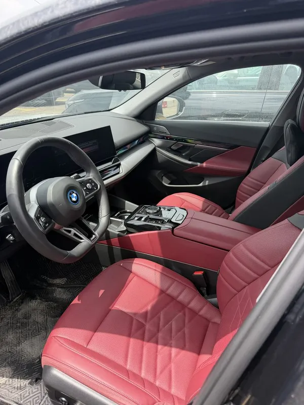 Bmw i5 40L msport — фото 2