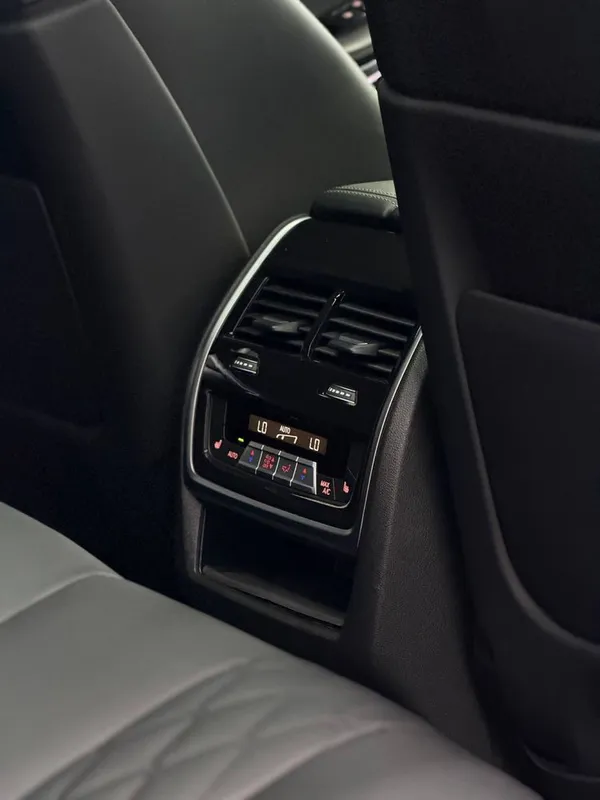BMW X5 M60 Продается обновленный — фото 6