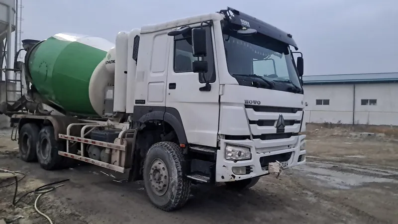 Howo Mikser Sotiladi