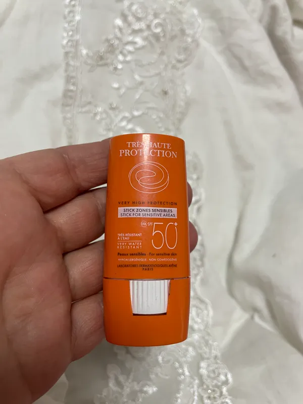 Стик SPF 50+ для чувствительных зон лица 1 Стик SPF 50+ для чувствительных зон лица 1